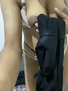 -LONA- Adlı Modelin Web Kamerası Şovu