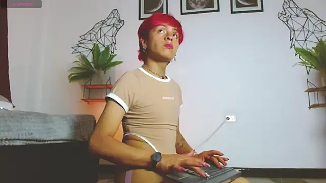 kaia_finn Adlı Modelin Web Kamerası Şovu