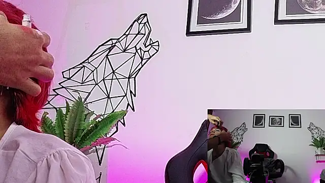 Show Webcam de kaia_finn