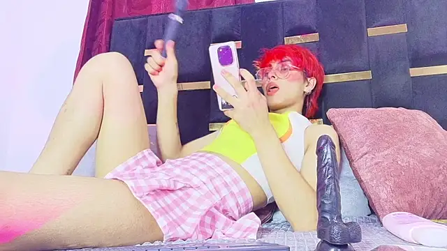 kaia_finn Шоу с уебкамера
