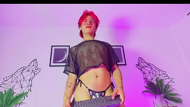 הופעת וובקאם של kaia_finn