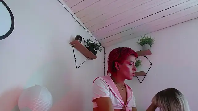 kaia_finn Pertunjukan Webcam