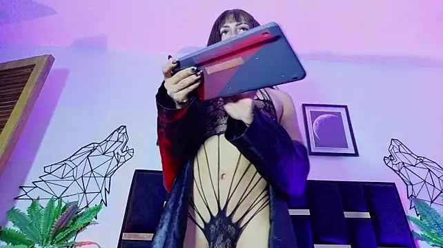 הופעת וובקאם של kaia_finn