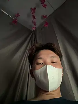minhlinga 在線直播表演