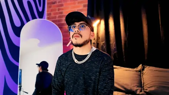 Show modela Zayn_Bellmont na web-kameri