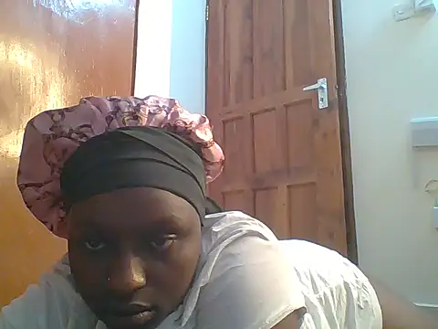 hotty_assyn Webbikameraesitys