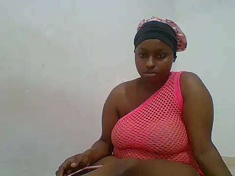 Show modela hotty_assy na web-kameri