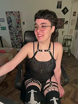 infernaldeity XXX чат на живо