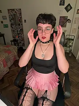 XXX chat uživo modela infernaldeity