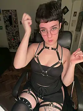 Živý XXX chat infernaldeity