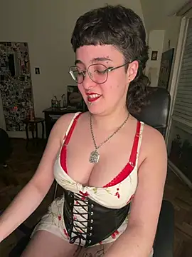infernaldeity's Webcam Show