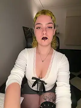 infernaldeity's Live XXX Chat