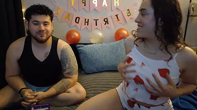 Webkamerová show cutiecouple9396