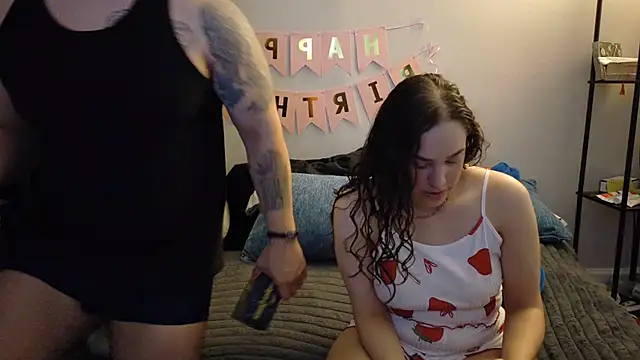 cutiecouple9396 Show in webcam