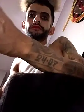Pokazy przed kamerką – hotboy666274