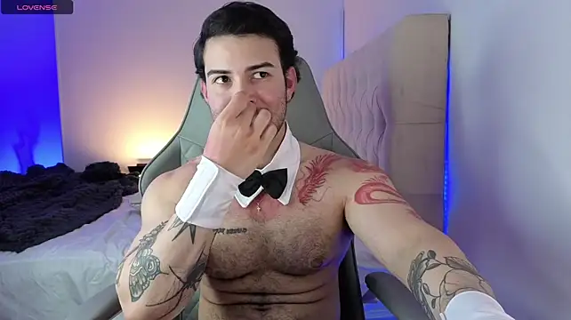 Pokazy przed kamerką – zyann__