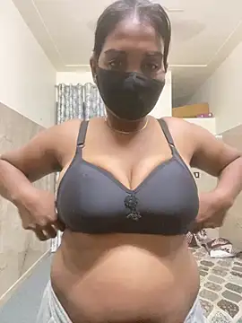 punjabi-kaur Show in webcam