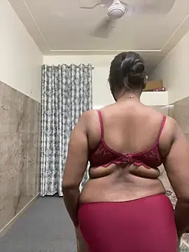 punjabi-kaur Live XXX-Chat