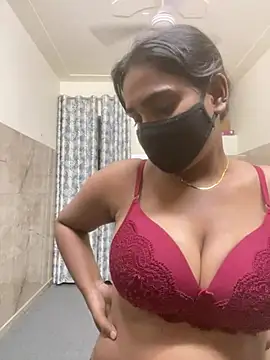 punjabi-kaur Show in webcam