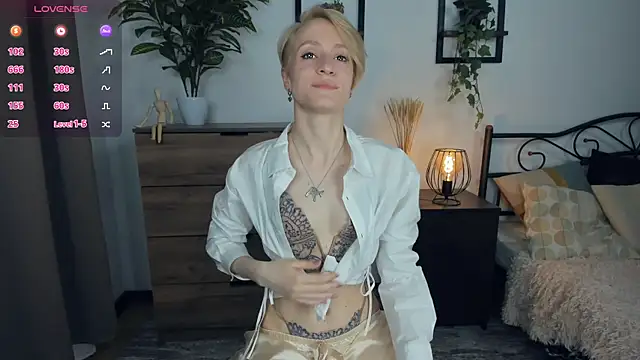 JanettePerro's Live XXX Chat