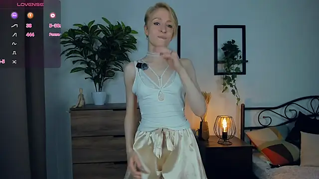 JanettePerro Chat XXX live