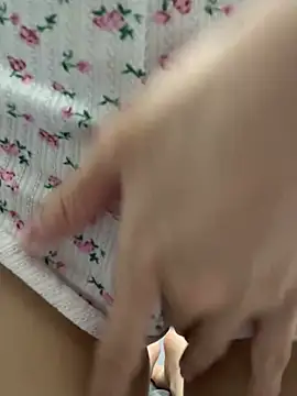 Lyly20- 网络视讯表演