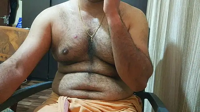 Mallu-Rohan 网络视讯表演