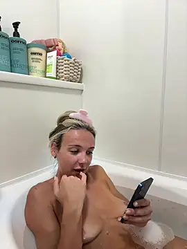 summerblue_ Webcam-Show