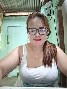 rowena_123 Show Webcam