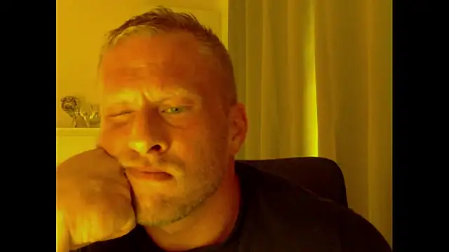 FitMarci Webcam Show