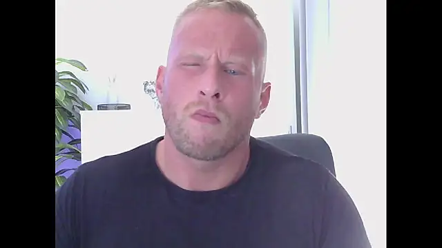FitMarci webkamerás műsora