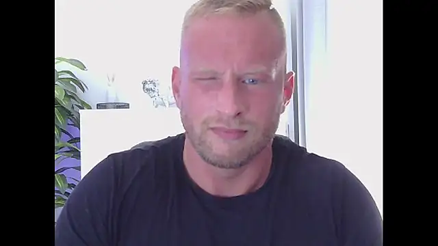 FitMarci's Webcam Show