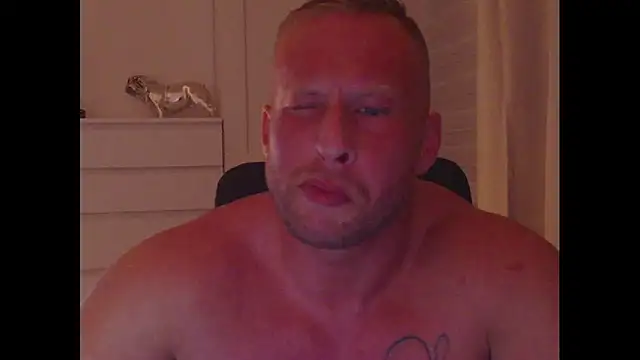 FitMarci Webcam Show