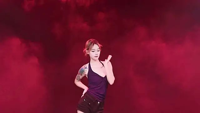 ST-010 在線直播表演