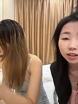 xiaozz-001's Webcam Show
