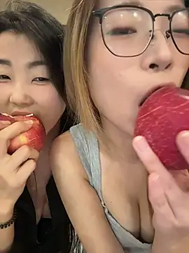 xiaozz-001 Webcam show