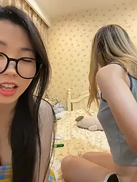Show de xiaozz-001 na webcam