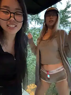xiaozz-001 webkamerás műsora