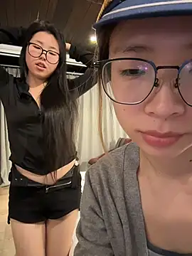xiaozz-001 Webcam-Show