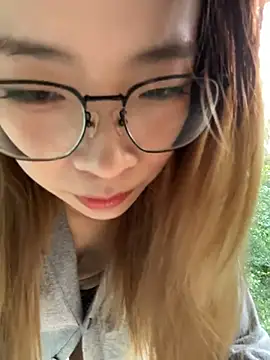 xiaozz-001 ওয়েবক্যাম শো