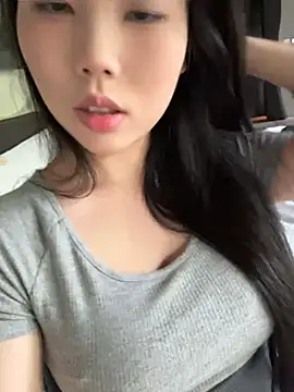 xiaozz-001 Webcam-Show