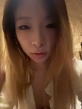 xiaozz-001 Show in webcam