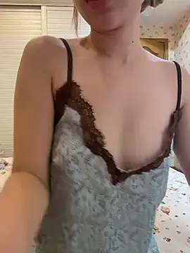 xiaozz-001's Webcam Show