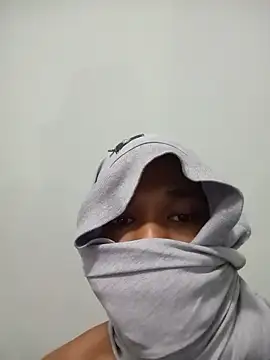 wahh45 Show in webcam