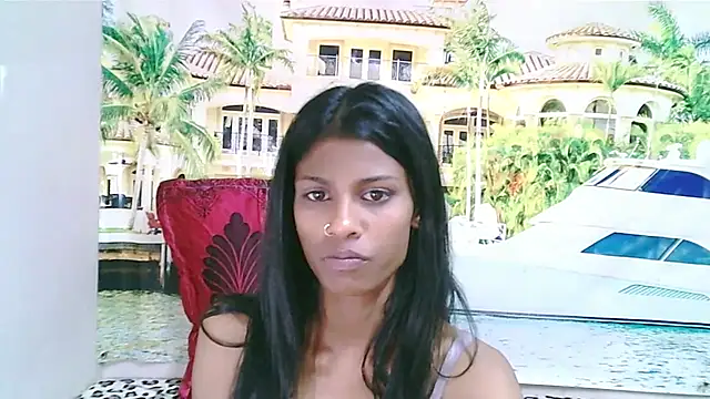 IndianSilkySpice Chat XXX in diretta