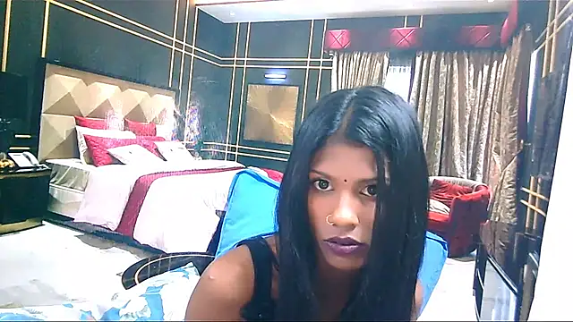 IndianSilkySpice Live XXX-Chat