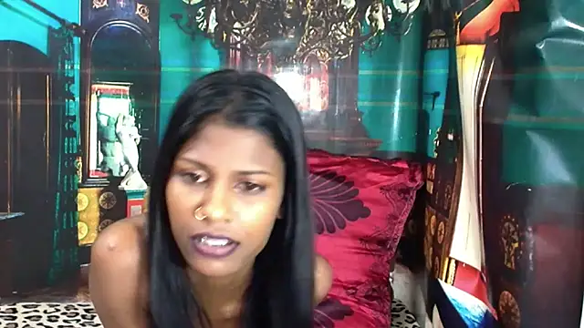 IndianSilkySpice – Live XXX-chat