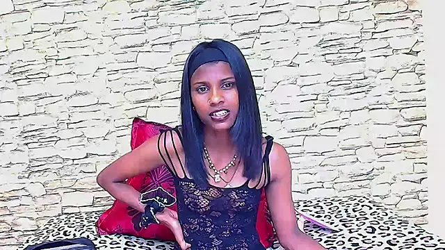 Show de IndianSilkySpice na webcam