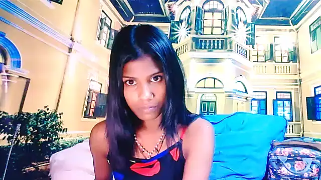 IndianSilkySpice – webcam-show