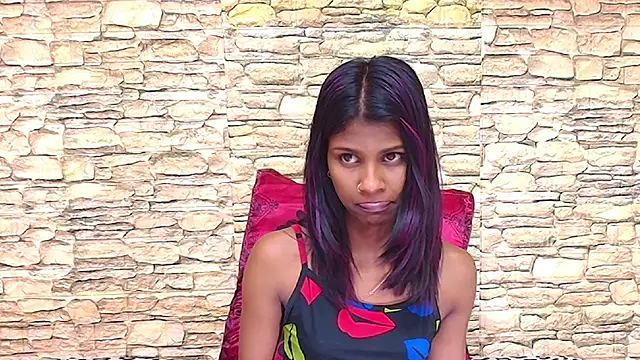 Czat XXX na żywo – IndianSilkySpice